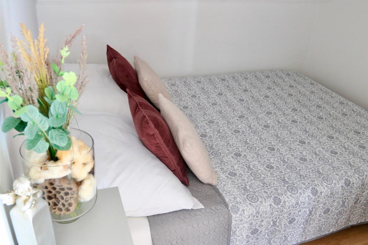 שיבניק Apartments Radman מראה חיצוני תמונה