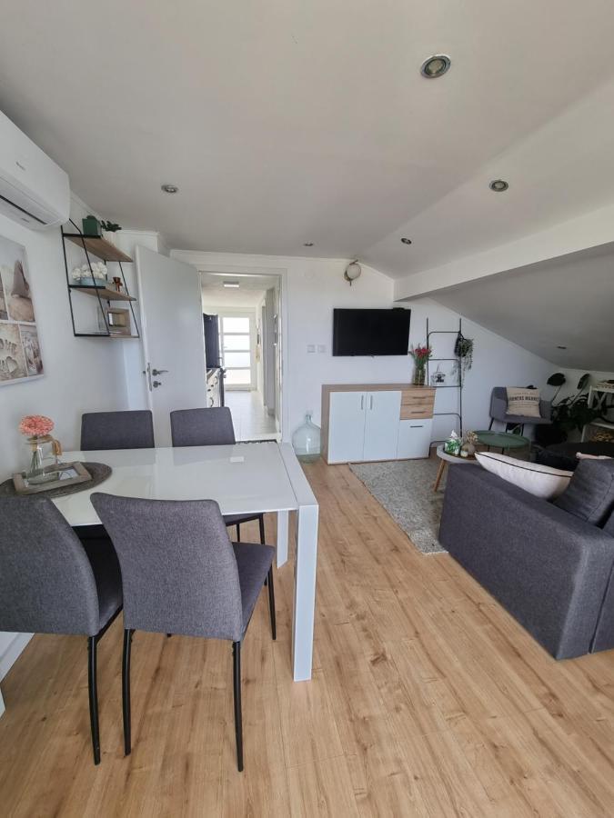 שיבניק Apartments Radman מראה חיצוני תמונה